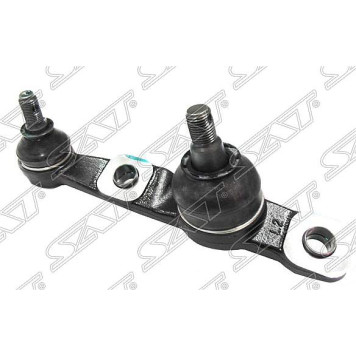 Шаровая опора перед. TOYOTA CROWN / MAJESTA / MARK X / LEXUS GS30 / 35 / 43 / 460 / IS250 / 30 / 350 04- лев. <b>SAT ST-43340-39505</b>