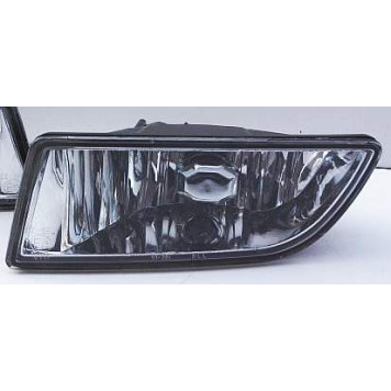 Фара противотуманная TOYOTA SUCCEED 02-05 <b>SAT ST-51-26L</b>