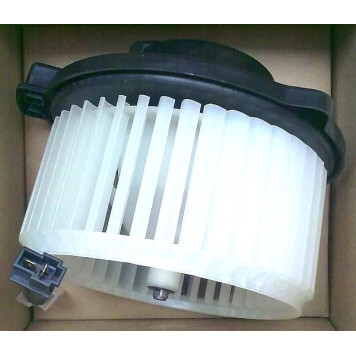 Мотор отопителя салона TOYOTA IPSUM #XM1# 96-01 / CAMRY#CV30 / ES300 01- <b>SAT ST-87103-33081</b>-3