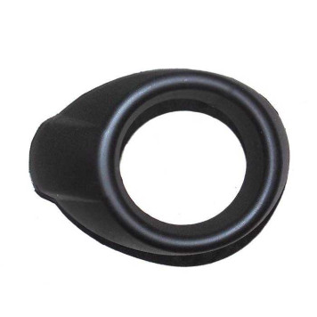 Оправа туманки FORD FOCUS III 11-15 прав. черн <b>SAT ST-FDA6-219-1</b>