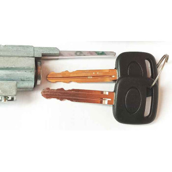 Личинка замка зажигания TOYOTA COROLLA / SPRINTER 91-02 (пр-во Тайвань) <b>SAT ST-TY26-410L-0</b>-6