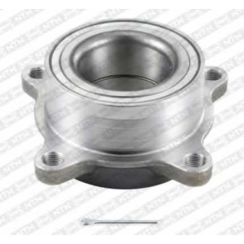 Комплект подшипника ступицы колеса SNR R173.56