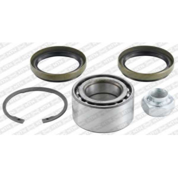 Комплект подшипника ступицы колеса SNR R177.38