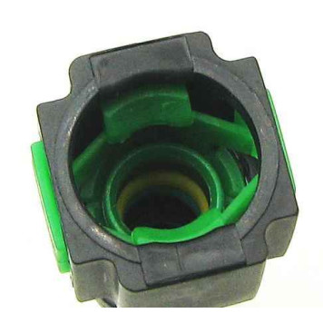 Фиксатор топливного шланга ВАЗ 1118 Калина уголок пластик <b>1118-1164410-74</b>-1