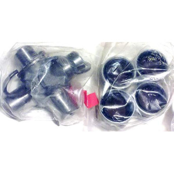 Крестовина кардана RR LAND CRUISER 100, HILUX 02- (с тавотницей) 99- <b>TOYOTA 04371-60070</b>-3