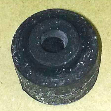 Втулка линка CARINA / CORONA / COROLLA / DYNA / TOYOACE / HIACE / HILUX / LAND CRUISER / LX450 / LX470 98- <b>TOYOTA 48817-30020</b>